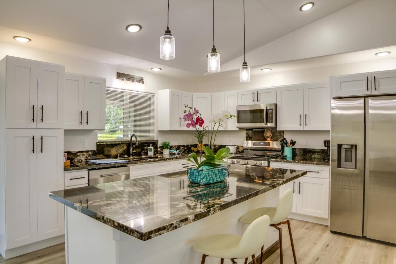 Keaau Getaway With Patio, 3 Mi To Shipman Beach! Exterior foto